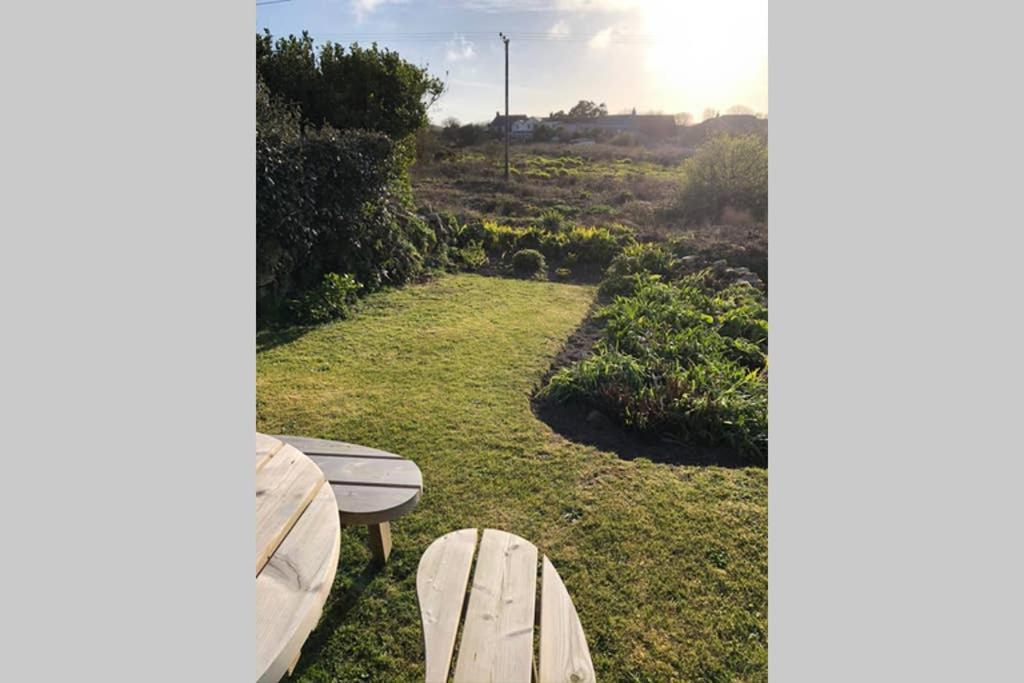 Bojewyan Cottage, Sandy Beaches And Great Walking Hikkaduwa Dış mekan fotoğraf