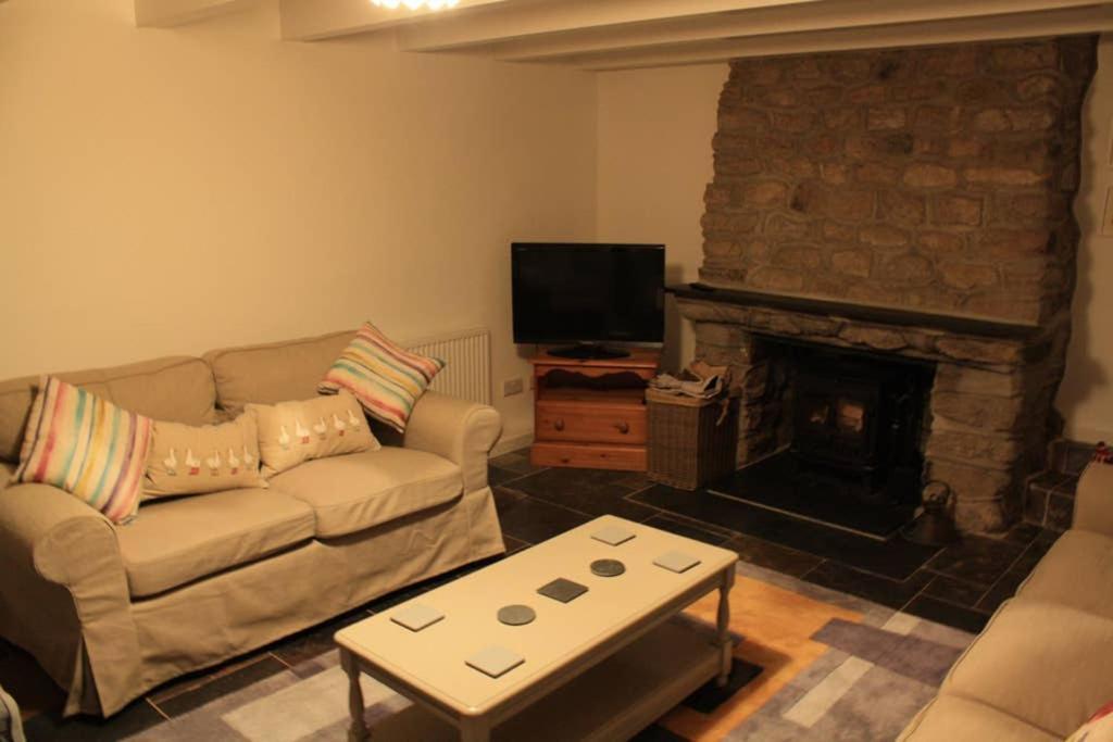 Bojewyan Cottage, Sandy Beaches And Great Walking Hikkaduwa Dış mekan fotoğraf